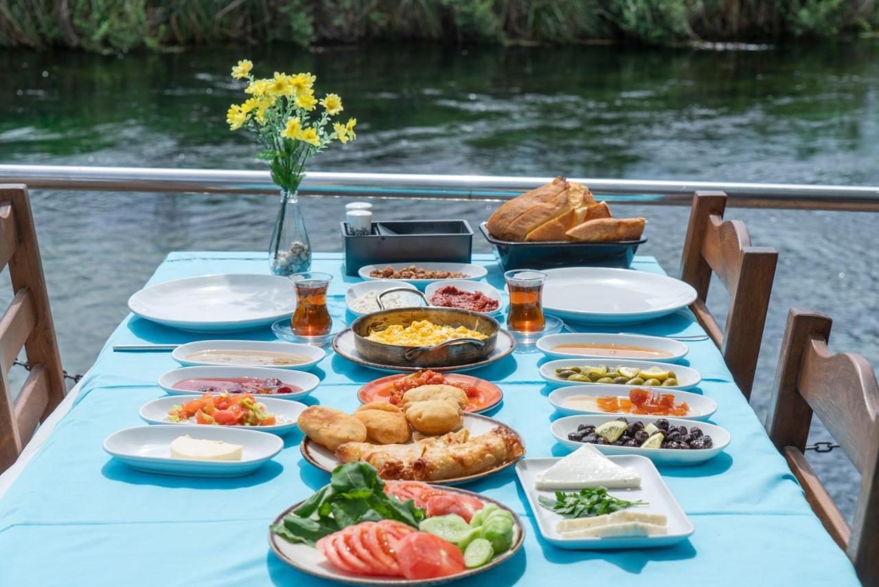 Mandalin Akyaka Hotel Акиака Екстериор снимка