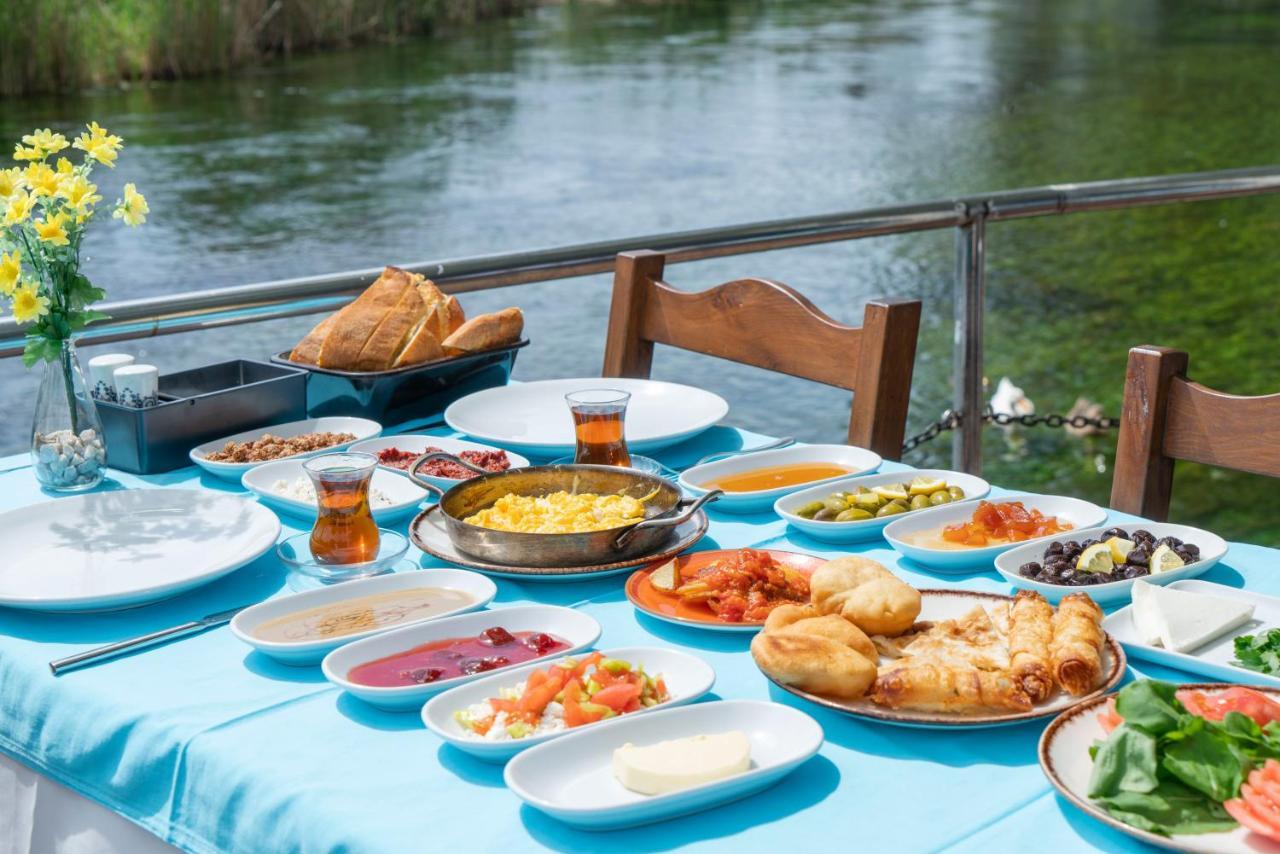Mandalin Akyaka Hotel Акиака Екстериор снимка