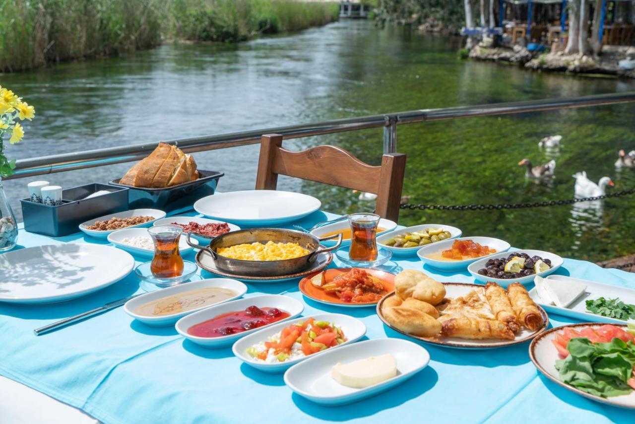 Mandalin Akyaka Hotel Акиака Екстериор снимка